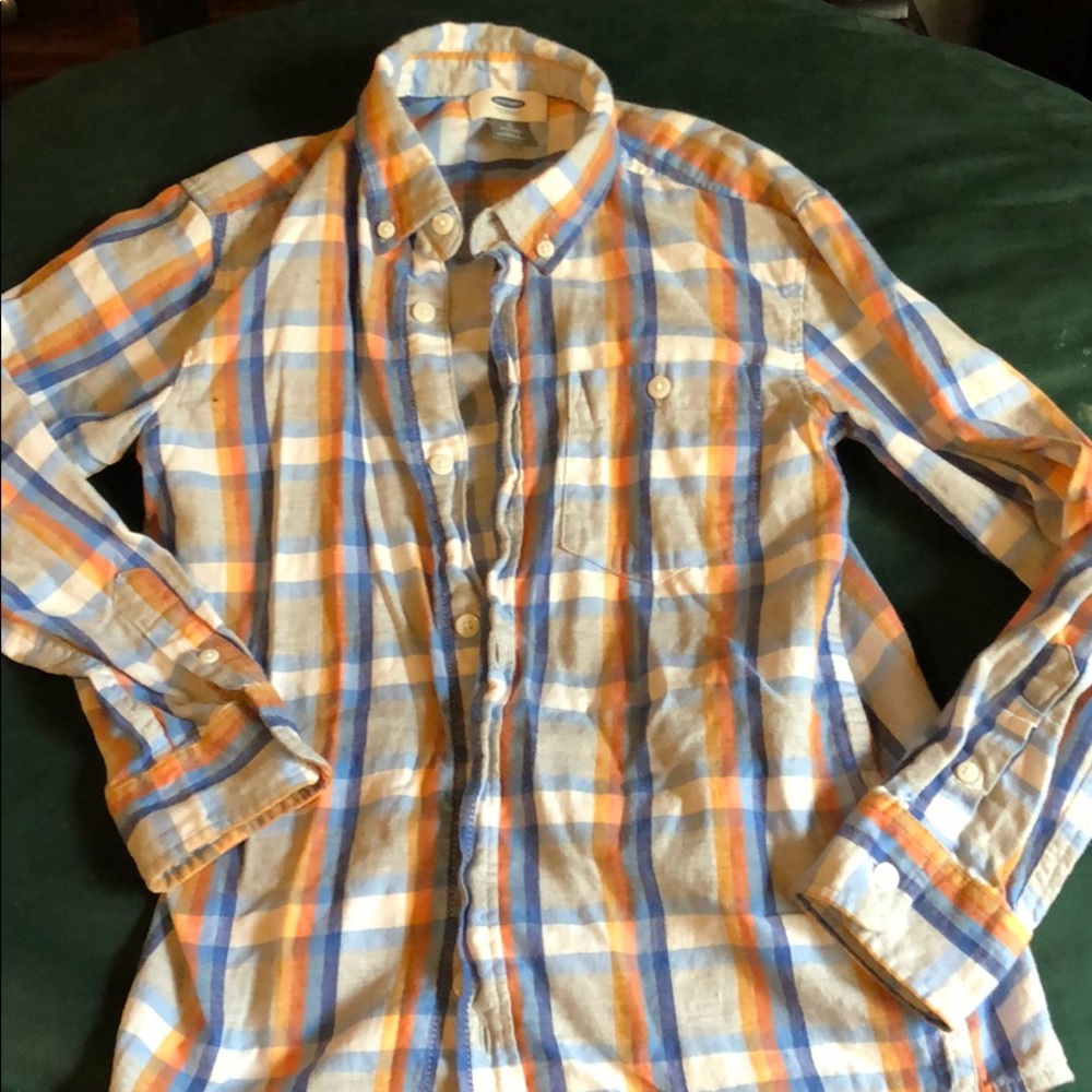 BOYS MEDIUM BUTTON DOWN SHIRT OLD NAVY